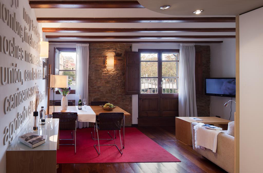 Apartamentos La Casa De Les Lletres บาร์เซโลนา ห้อง รูปภาพ