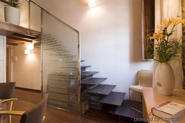 Apartamentos La Casa De Les Lletres บาร์เซโลนา ภายใน รูปภาพ